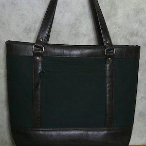 Waxed Canvas Tote Bag: Large Capacity Travel Tote with Pockets