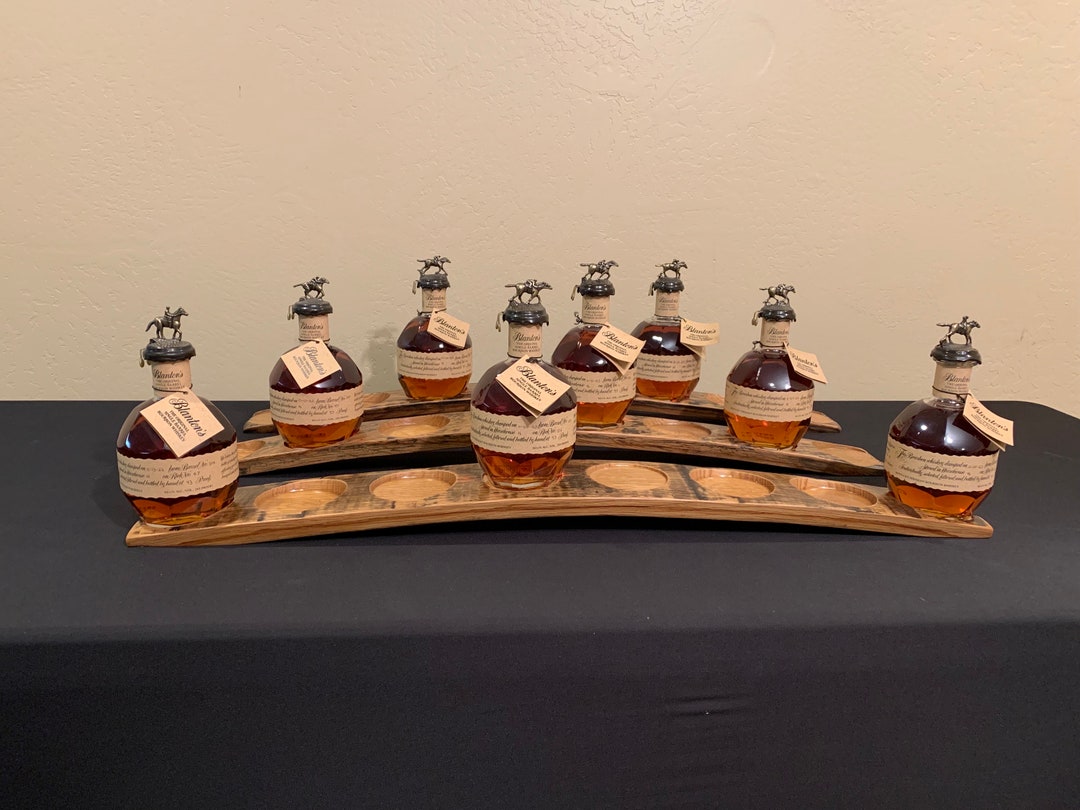台座 バーボン ディスプレイ Blanton's Blanton's Bourbon Half Barrel Head Stopper Display — The