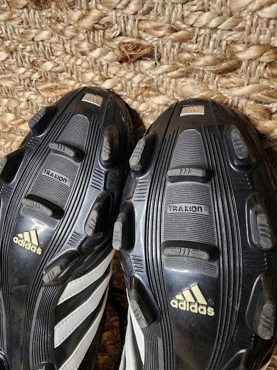 Vintage Questra III TRX FG Soccer Cleats G04821 Men's Size 11.5