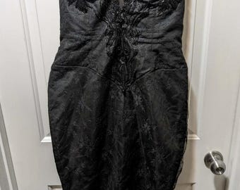 Vintage Black Floral Lace Sexy Beaded Prom Homecoming Cocktail Formal Dress Special Occasion Size 9/10