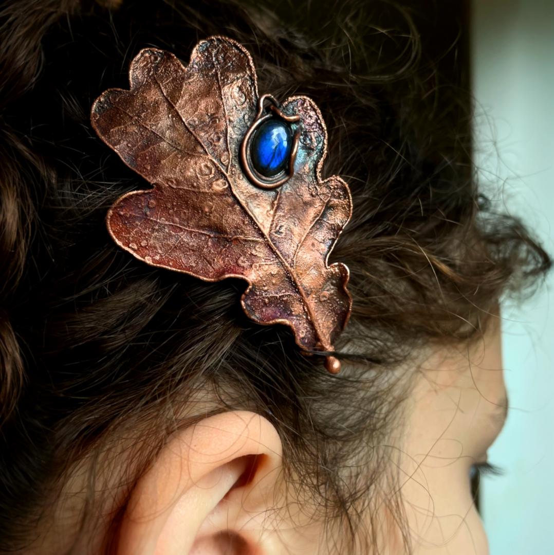 Handmade Copper Oak Leaf Hair Clip | Labradorite Stone  display picture 2