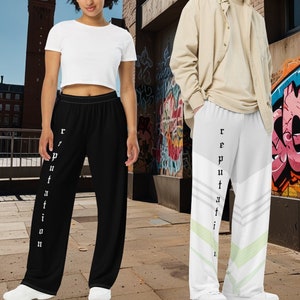 Reputation-Taylor Swift Eras tour unisex wide-leg pants or pyjamas. Perfect gift for Swiftie fan.Taylor&#39;s autograph on back.Taylor&#39;s version