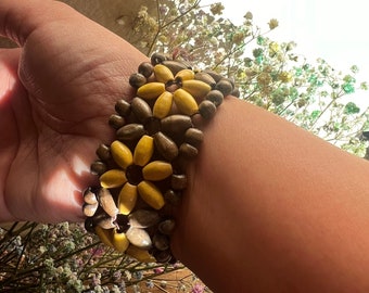 Wooden Floral Bracelet | Beautiful Handmade Wooden Bracelet | Boho Vintage Stretch Bracelet