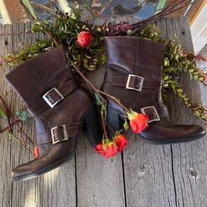 Casual brass buckle low heel back zipper shoes clearance
