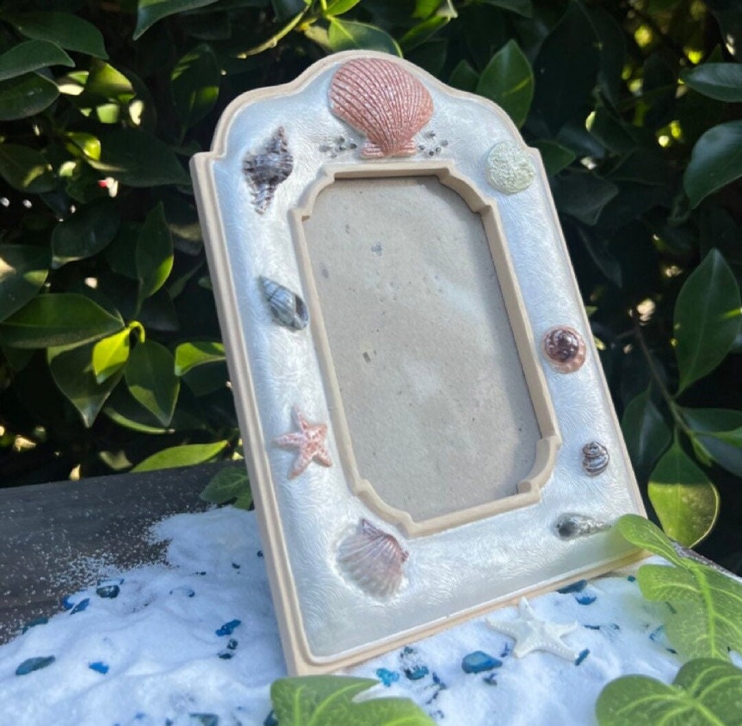 Vintage Sea Shell Picture Frame | Beautiful Seaside Home Decor - Etsy