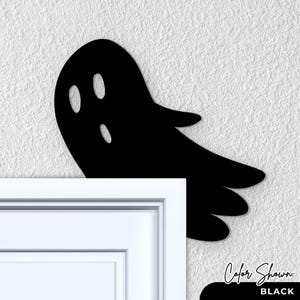 Flying Ghost Door Frame Topper - Reversible Ghost Door Corner - Spooky Ghost Decor - Halloween Door Border - Cute Halloween Decorations