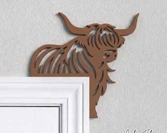 Highland Cow Door Corner - Furry Cow Door Topper - Reversible Highland Cow Door Border - Highland Cow Gift Ideas - Scottish Coo Wall Art