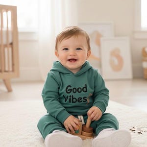 Personalized Baby Gift Box | Gender Neutral Welcome Home Set| Embroidered Baby Clothes image 11