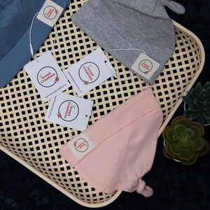 Personalized Baby Gift Box | Gender Neutral Welcome Home Set| Embroidered Baby Clothes image 9