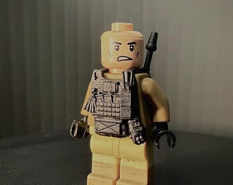 LayBrickDesign "Tactical Vest V3 'Predator' – Compatible with LEGO® Minifigures, Resin Military Accessory 1:45"