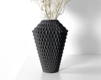 The Vantori Vase STL 3D Print File, Digital Download for 3D Printing, Home Decor Vase for Flowers and Plants