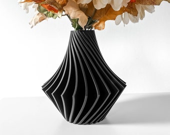 The Vamio Vase STL 3D Print File, Digital Download for 3D Printing, Home Decor Vase for Flowers and Plants