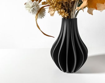 The Zolara Vase STL 3D Print File, Digital Download for 3D Printing, Home Decor Vase for Flowers and Plants