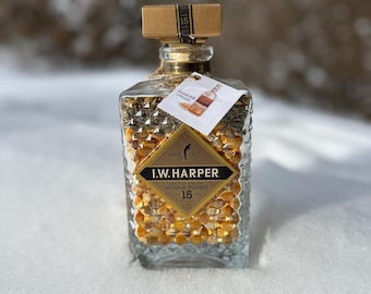 I.W. Harper 15 Year Mash Bill Visualization Bottle