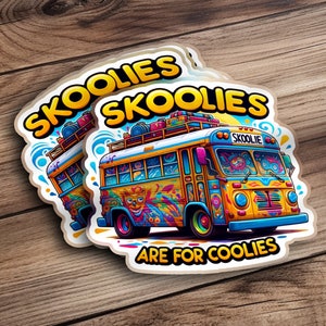 鮮やかなSkoolieバスライフステッカー、カラフルなヒッピーバンデカール、ノートパソコンとウォーターボトルの装飾、ボヘミアン旅行ライフスタイルアクセサリー