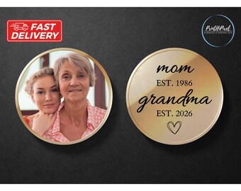 Grandma Coin, Personalized Grandma Photo Coin, Custom Grandma Collectible Gifts, Great Grandma Gifts, Promoted to Grandma, Gifts for Grandma