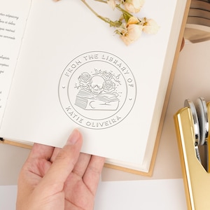 Embosseur de livres personnalisé/Tampon de livre personnalisé/Timbre de gaufrage de bibliothèque/De la bibliothèque de/Tampon auto-encreur/Cadeaux pour les amateurs de livres
