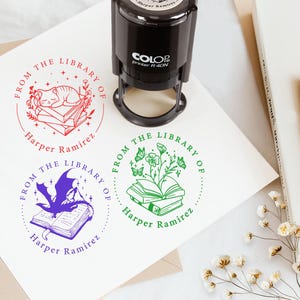 Tampon de livre personnalisé/embosseuse de livres personnalisée/De la bibliothèque de/embosseuse de tampons de bibliothèque/Tampon auto-encreur/Cadeaux pour les amoureux des livres