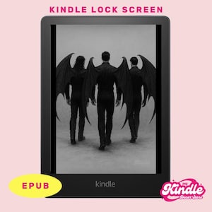 Puede incluir: Una imagen en blanco y negro de tres figuras con alas en un lector electrónico Kindle. Las figuras visten ropa oscura y están de espaldas al espectador. La pantalla del Kindle muestra la palabra "kindle" en la parte inferior central.