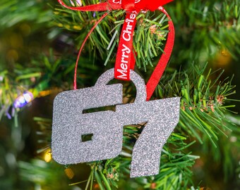Six Seven Ornament 2025 - Viral 6-7 Meme Christmas Tree Decoration