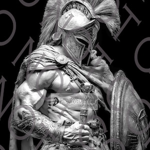Puede incluir: Ilustración en blanco y negro de un guerrero espartano. El guerrero lleva un casco y una armadura detallados, sosteniendo una espada y un escudo. La imagen incluye el texto "Patriot RVG Creations Digital Designs".