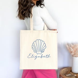 Personalized Beach Tote Bags, Custom Name Last Toast on the Coast Bach Party Favors, Seashell Bachelorette Cotton Canvas Large Tote Bag Gift