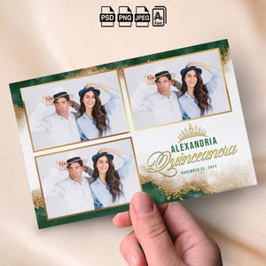 Peut inclure: Carte d'invitation Quinceañera avec quatre cadres photo. La carte a une bordure verte et dorée avec le texte "ALEXANDRIA Quinceañera NOVEMBER 22, 2025". Les photos montrent un homme et une femme portant des chapeaux.