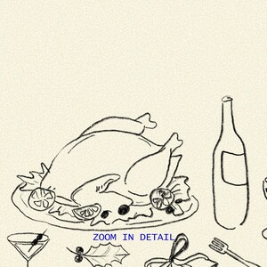 Op de afbeelding: Een zwart-wit schets van een feestelijke dinertafereel. Een gebraden kalkoen ligt op een schaal, vergezeld van een wijnfles, een wijnglas en een cocktail. De tekst "ZOOM IN DETAIL" is zichtbaar.