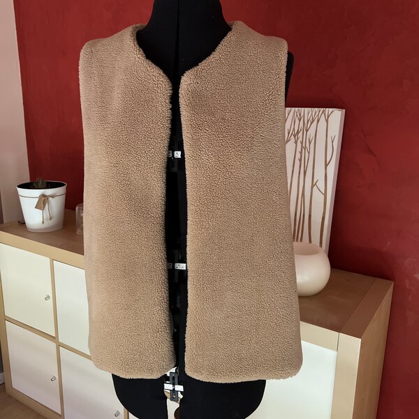 Gilet sherpa pour femme.