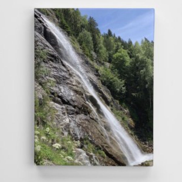 Leinwandbild Wasserfall in Jerzens / Tirol