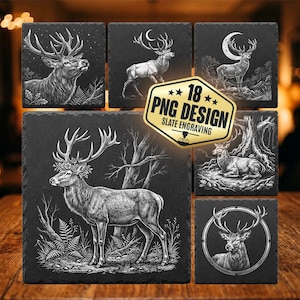 Könnte beinhalten: Eine Sammlung quadratischer Untersetzer aus schwarzem Schiefer mit weißen Gravuren von Hirschen in verschiedenen Waldumgebungen. Ein goldfarbenes Abzeichen zeigt den Text 18 PNG DESIGN SLATE ENGRAVING. Die Motive zeigen Hirsche mit Geweihen, Mondsicheln und Bäumen.