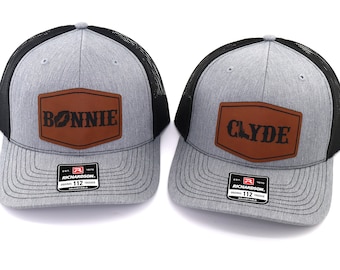 Bonnie und Clyde Kunstleder Kappe