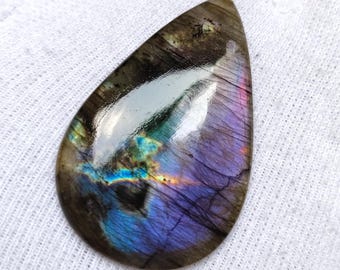 Natural Labradorite, Spectrolite Labradorite, AAA Purple Labradorite, Labradorite Gemstone For Jewelry Making.