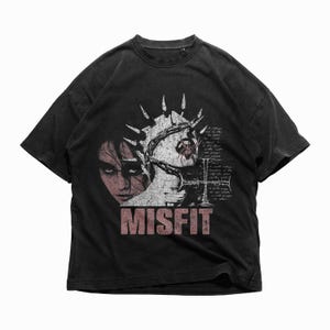 Gothic Grunge Graphic Tee, Y2K Streetwear Shirt for Men and Women, Dark Aesthetic MISFIT T-Shirt, Alt Punk Oversized Tee