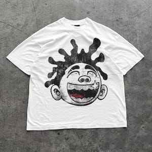 Cartoon streetwear T-shirt, vintage hiphop T-shirt met graphic, Big Lips graphic T-shirt, Street Fashion Graphic oversized T-shirt in cartoonstijl