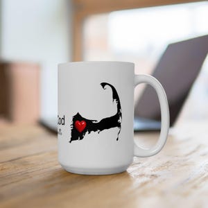 Taza con mapa de Cape Cod, Massachusetts / Taza de cerámica con forma de corazón de Cape Cod