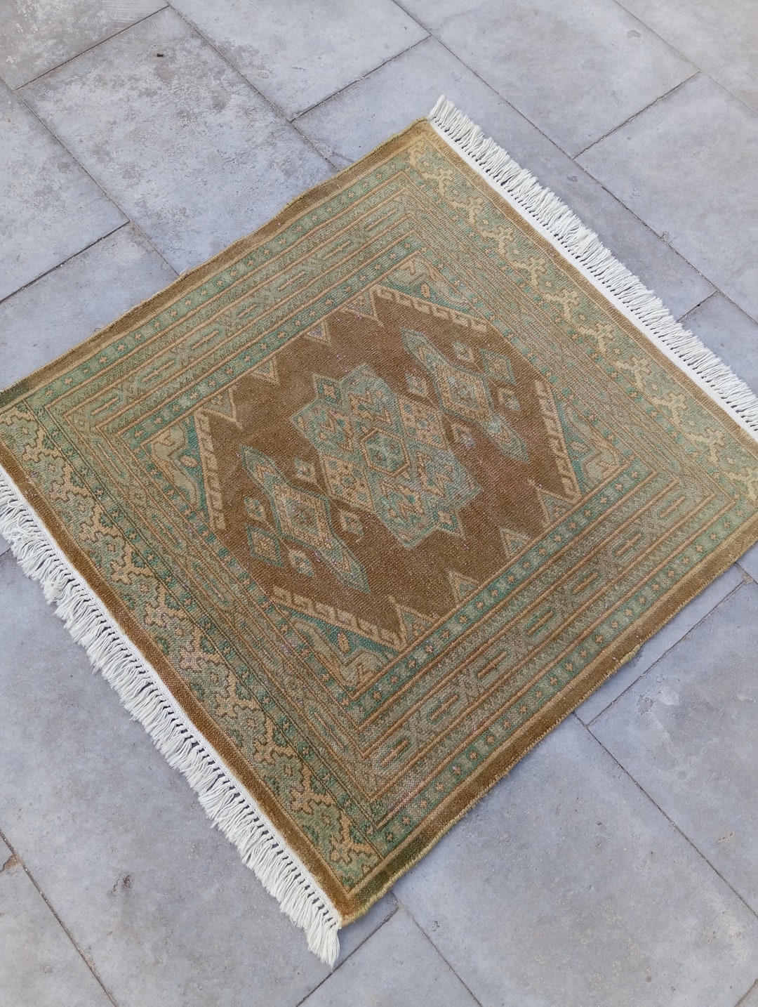 Unique 3x3 Green Brown Vintage Small Rug, 3x3 Natural Turkish Rug ...