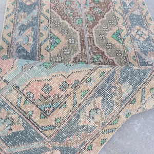 Alfombra de 2x26, Alfombra de pasillo de 2x26, Alfombra de patchwork, Alfombra vintage de 2x26, Alfombra para escaleras, Alfombras de entrada, Alfombra de pasillo, Alfombra vintage, 2.1 x 26 pies, Libre de impuestos EE. UU.