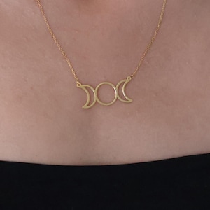 Silber Dreifach Mond Halskette, 925 Sterling Silber Halskette mit drei Göttinnen, Minimalistischer Wicca Schmuck, zierlicher heidnischer Anhänger, Mond Phasen Geschenke