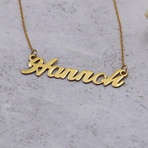 Collar con nombre en oro de 14 quilates, joyería personalizada, colgante con nombre personalizado, delicado collar con nombre en oro, regalo personalizado para ella, collar para mamá primeriza