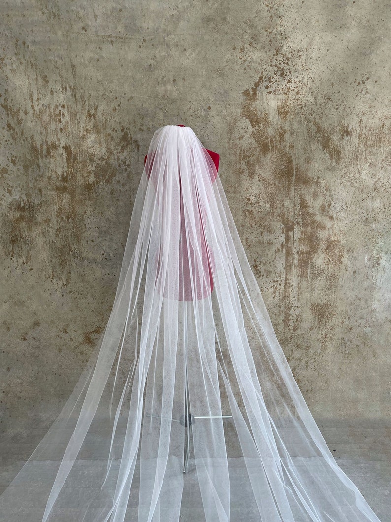 Simple Cathedral Wedding Veil image 2