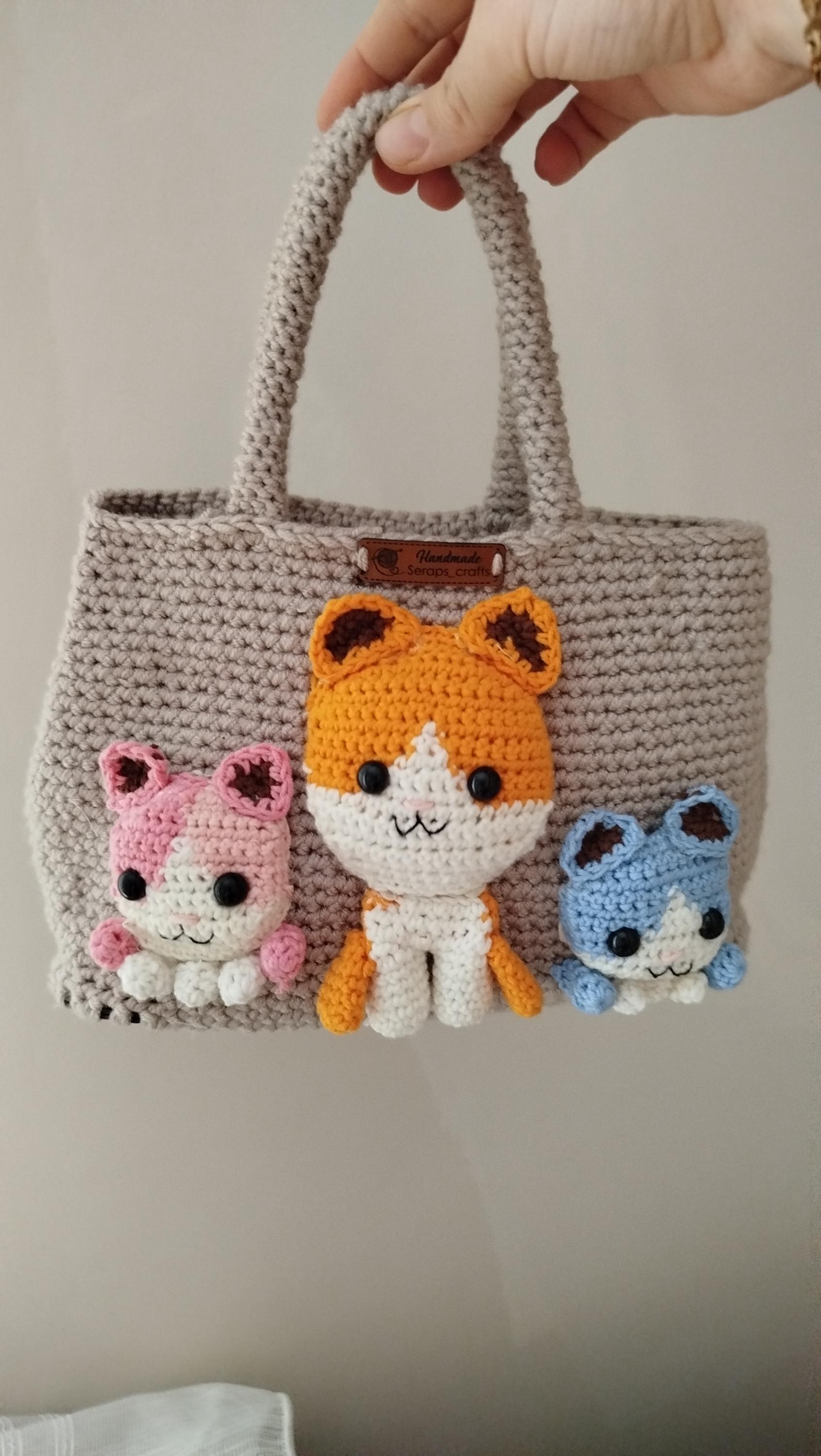 手作りかぎ針編みの猫トートバッグ：かわいいあみぐるみ猫ちゃん財布 