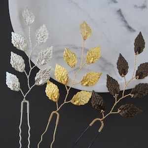 Gold Leaf Hair Pins, Bridal Hair Comb, Set of 3 Crystal Hair Piece, Rhinestone Hair Accessory, Boho Accessory, Flower Wedding Hair Pins