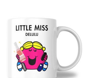 Petite Miss Delulu Mug personnalisé | Tasses à café inspirées de Mr Men - Tasse personnalisée Little Miss | Tasses fantaisie - Cadeaux d'anniversaire