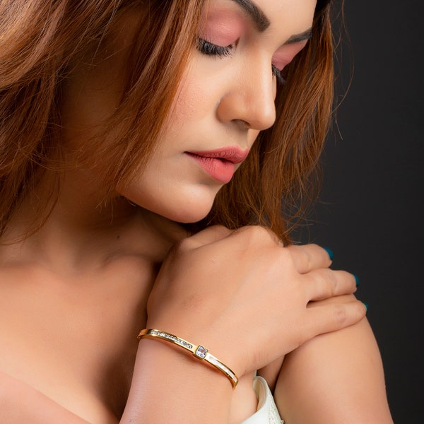 Felsen Diamond Bracelet  Stainless Steel 18k Gold Plated  Minimalist Stacking Bangle for Women and Girls  Gifts for Her
