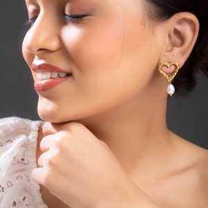 Felsen Mart Tropfen Herz Ohrringe hängend gold Ohrringe Zierliche Tropfen-Ohrringe Geschenk für Frauen und Mädchen Bild 3