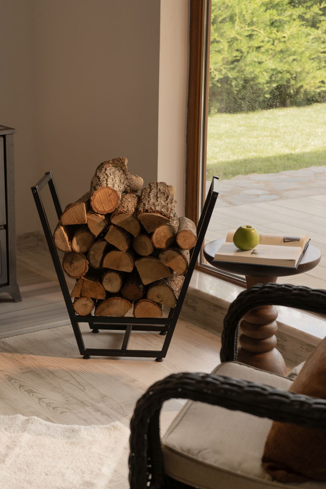 V-type Metal Firewood Rack: Indoor/outdoor Log Holder UK
