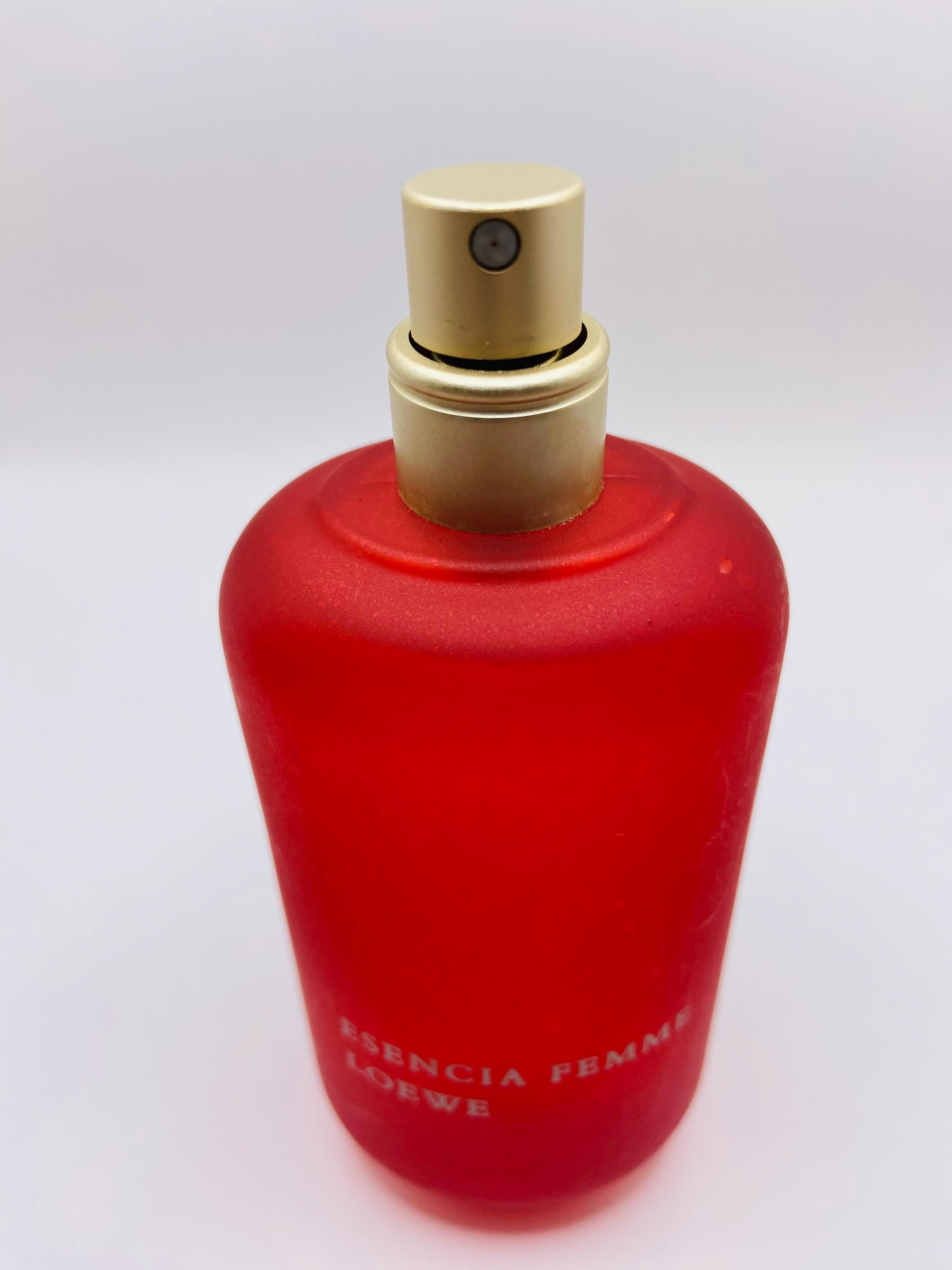 Esencia loewe femme hotsell