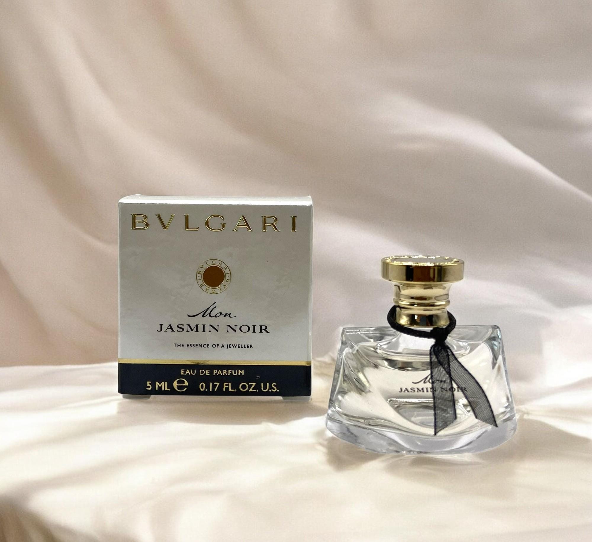 Bvlgari Mon Jasmin Noir MINI Eau Parfum 5ml. Sophisticated