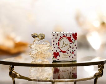 Lolita Lempicka Si MINIATURE Eau Parfum 5ml. Fairy-tale design flacon. For pepper lovers!